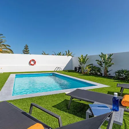 Natalia Villa Playa Blanca (Lanzarote)